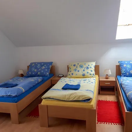 Lägenhetshotell Tic 3*